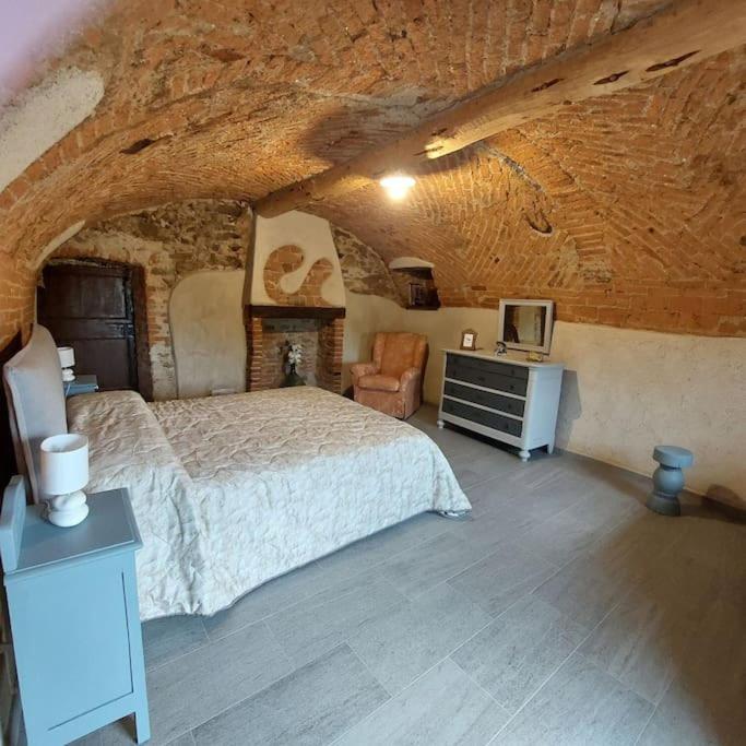 Istanti - Rosmarino Apartamento Costigliole Saluzzo Exterior foto